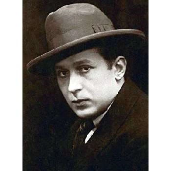 Gabriel de Gravone - Age, Height, Birthdate, Family, Wiki & More