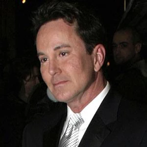 Davis Gaines Biography