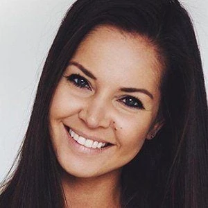 Dasha Gaivoronski - Birthplace, Bio, Wiki, Birthday, Family, Networth & More