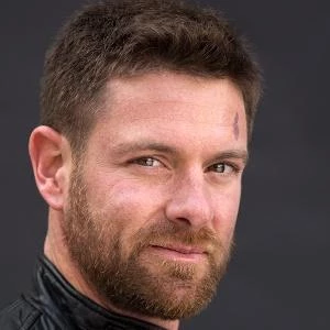 Noah Galloway - Biography, Birthday, Wiki, Family, Networth & More