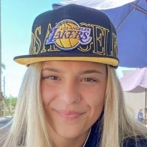 Selena Galloway - Age, WIki, Birthday, Family, Networth & More