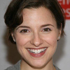 Jennifer Gambatese Biography