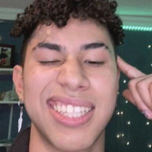 Nick Ganzon - Networth, Bio, Wiki, Family, Birthday, Networth & More