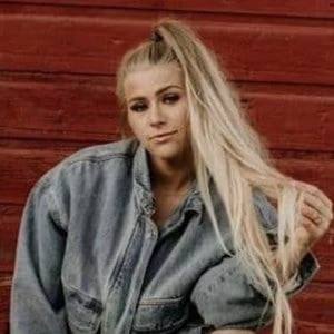 Kara Garcia - Age, Bio, Birthdate, Family, Networth & More