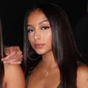 Sianney Garcia Biography