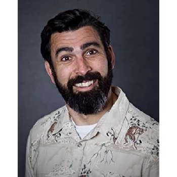 Garreth Hadfield Biography