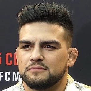 Kelvin Gastelum Biography