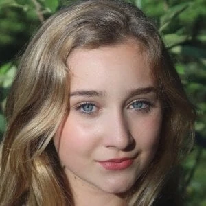 Luiza Gattai - Age, Bio, Birthdate, Family, Networth & More