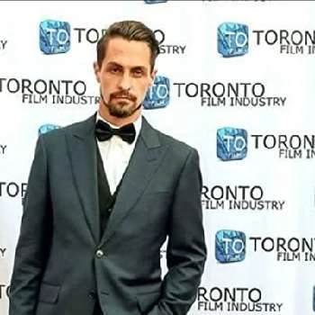 Gavin R. Downes - Age, Bio, Birthdate, Family, Networth & More