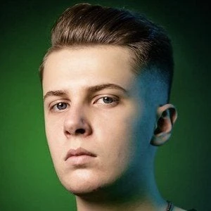 Gami OS - Age, Height, Birthdate, Bio, Family, Networth & More