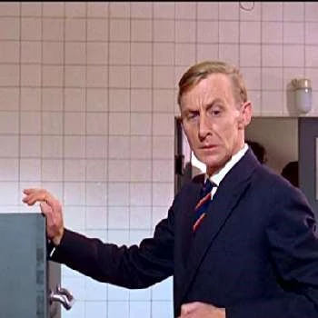 Geoffrey Bayldon Biography