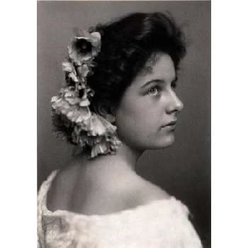 Geraldine Farrar - Biography, Birthday, Wiki, Family, Networth & More