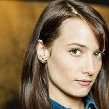 Geraldine Neary - Age, Bio, Birthdate, Family, Networth & More