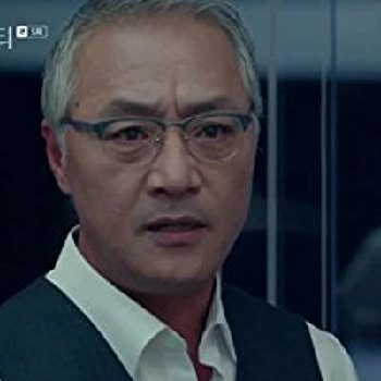 Geung-Young Lee - Age, Bio, Birthdate, Family, Networth & More