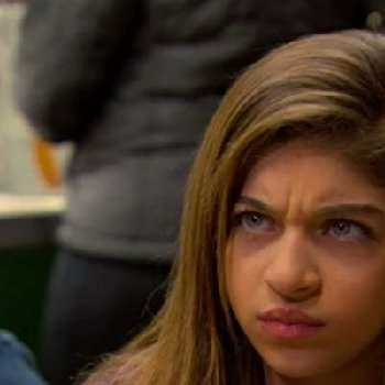 Gia Giudice - Age, Bio, Career, Family, Wiki, Networth & More