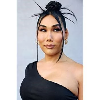 Gia Ichikawa - Age, Bio, Birthdate, Family, Networth & More