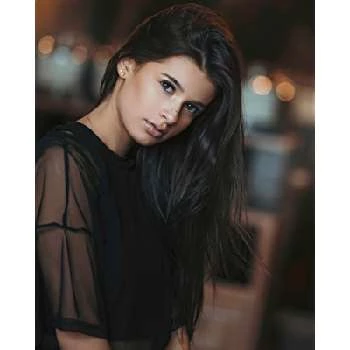 Gianna Ferazi - Age, Bio, Birthdate, Family, Networth & More