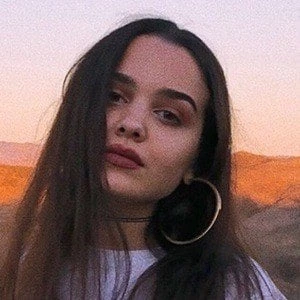 Carly Gibert - Age, WIki, Birthday, Family, Networth & More