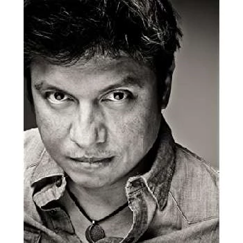 Gil Luna - Age, Height, Birthdate, Bio, Family, Networth & More