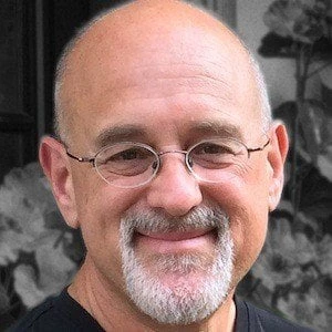 Daniel Todd Gilbert - Age, Height, Birthdate, Bio, Family, Networth & More