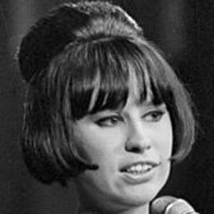 Astrud Gilberto Biography