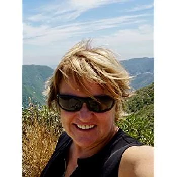 Gillian Arnold - Age, Bio, Birthdate, Family, Networth & More