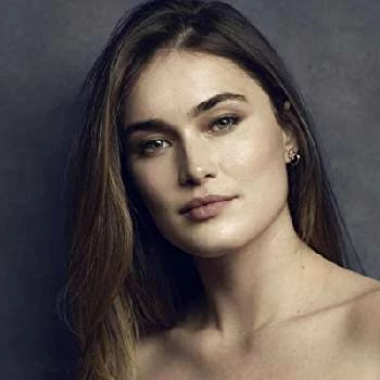 Gillian Bolt - Age, Bio, Birthdate, Family, Networth & More