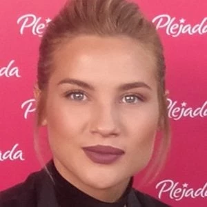 Karolina Gilon - Birthday, Bio, Wiki, Family, Networth & More