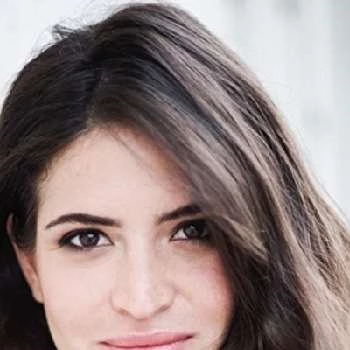 Gin Minelli - Age, Bio, Birthdate, Family, Networth & More