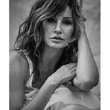 Gina Gershon - Birthday, Bio, Wiki, Family, Networth & More