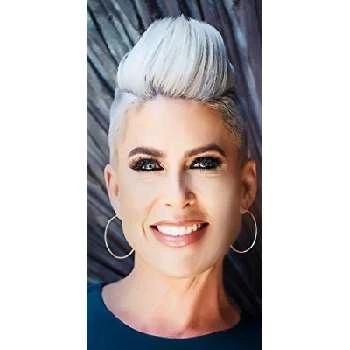 Gina Rivera Biography