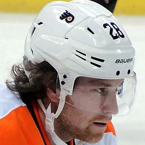 Claude Giroux Biography