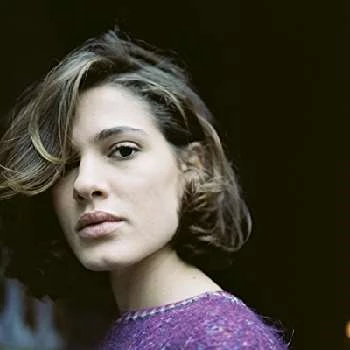 Giulia Vecchio - Age, Wiki, Birthdate, Bio, Networth, Family & More