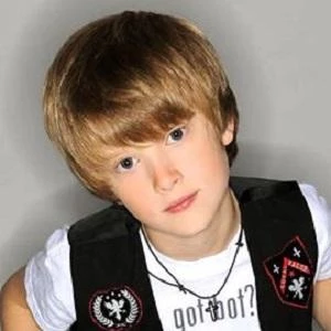 Logan Robot Gladden - Age, Height, Birthdate, Bio, Family, Networth & More
