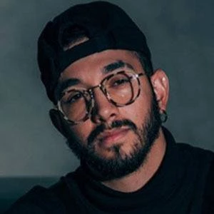 Poncho Glez Biography