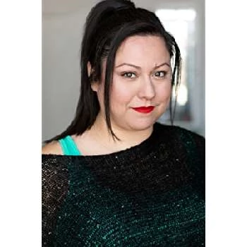 Gloria De Leon - Age, Bio, Birthdate, Family, Networth & More