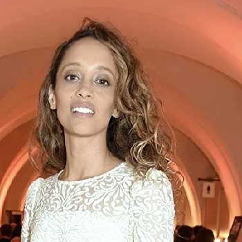 Gloria Zewelanji Raen - Bio, Networth, Family, Age, Birthdate & More