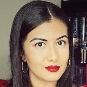 Ariana Godoy Biography