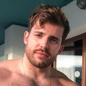 Frandullón - Age, WIki, Birthday, Family, Networth & More