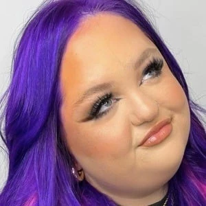 Lauren Godwin Biography