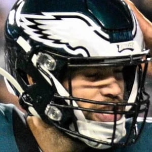 Dallas Clayton Goedert - Networth, Biography, Birthdate, Family & More