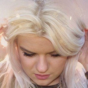 Anna Golden - Age, Bio, Career, Family, Wiki, Networth & More