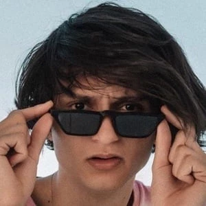 Nicolas Gomes - Networth, Bio, Birthdate, Age, Family & More