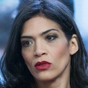Laura Gomez Biography