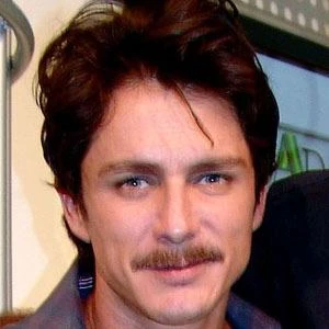 Petrônio Gontijo Biography