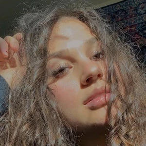 Gabi Gonzalez - Wiki, Bio, Birthdate, Networth, Family & More