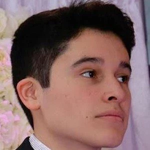 Isaac Gonzalez - Networth, Biography, Birthdate, Family & More