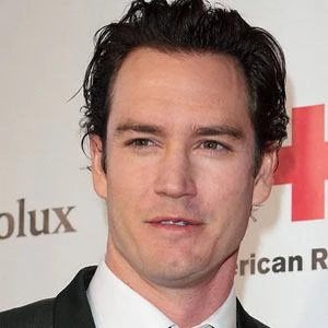 Mark Paul Gosselaar Biography