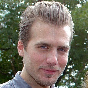 Tom Gossin - Family, Bio, Birthday, Family, Income & More