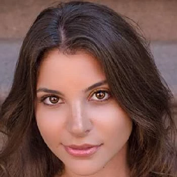 Grace Bozza - Age, Bio, Birthdate, Family, Networth & More